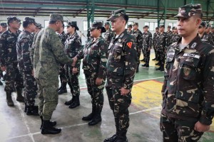 Army battalion of 500  men deployed to Negros Island